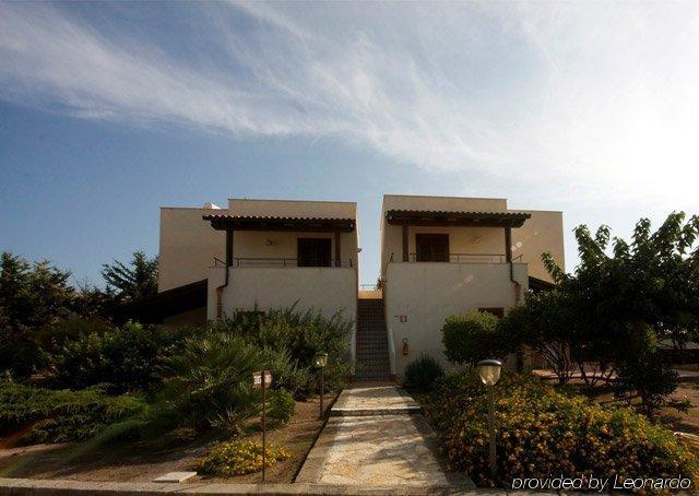 Residence Punta Longa Favignana Exteriör bild